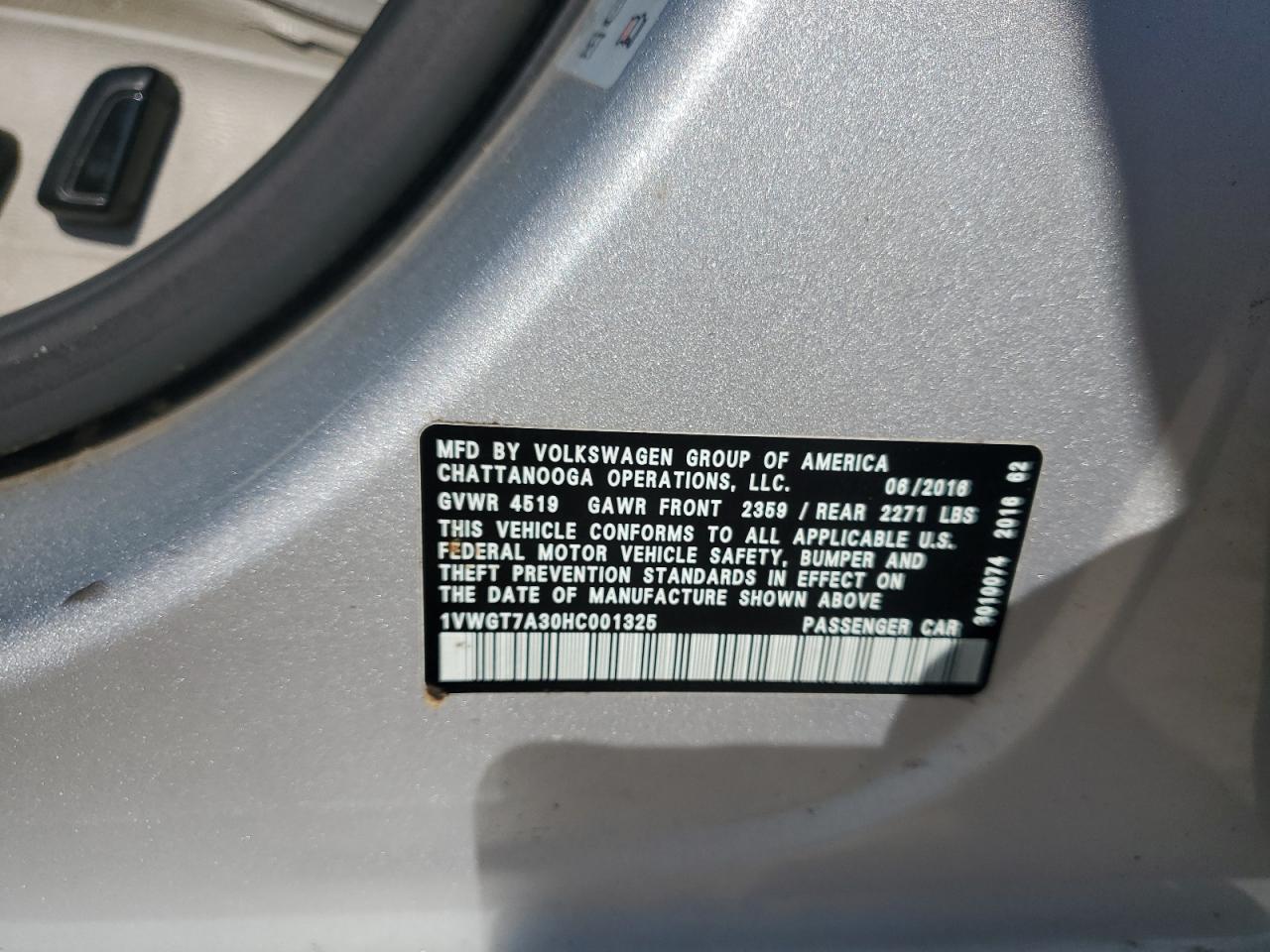 VOLKSWAGEN PASSAT SE