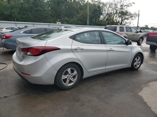 2015 HYUNDAI ELANTRA SE KMHDH4AE0FU352844