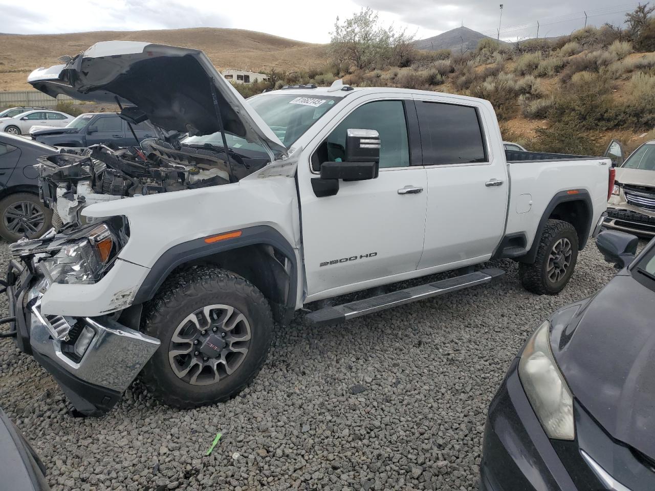 GMC SIERRA K2500 SLT