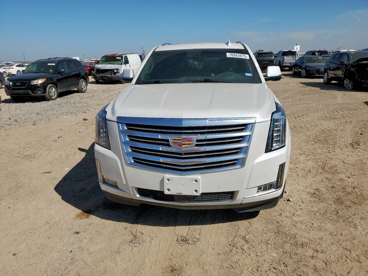 CADILLAC ESCALADE PLATINUM
