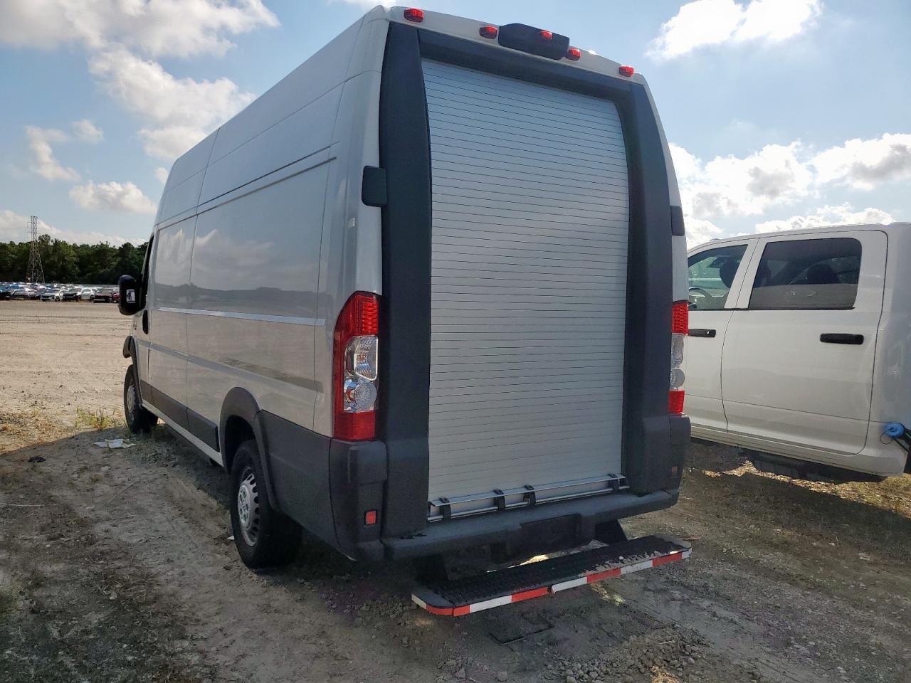 RAM PROMASTER 3500 SUPER HIGH