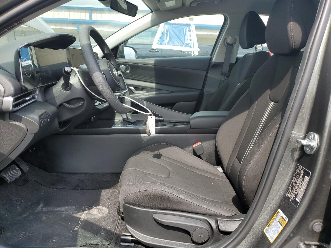 HYUNDAI ELANTRA BLUE