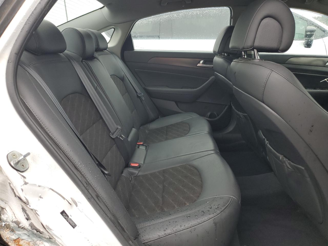 HYUNDAI SONATA SPORT