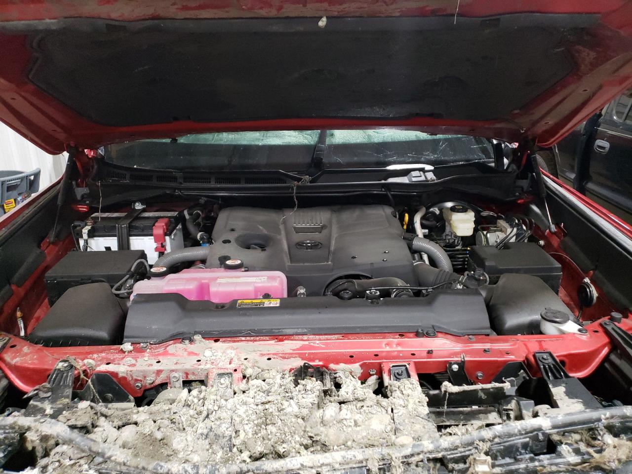 TOYOTA TUNDRA CREWMAX SR5