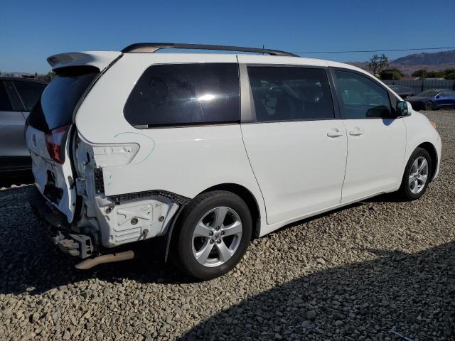 2015 TOYOTA SIENNA LE 5TDKK3DC9FS534239