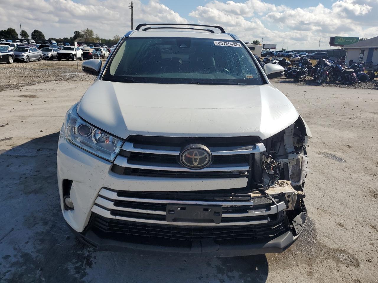 TOYOTA HIGHLANDER SE