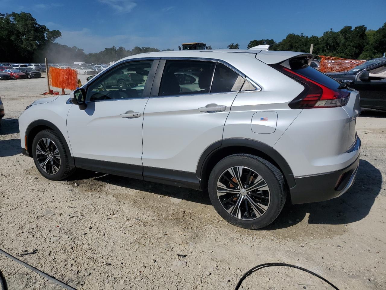 MITSUBISHI ECLIPSE SE