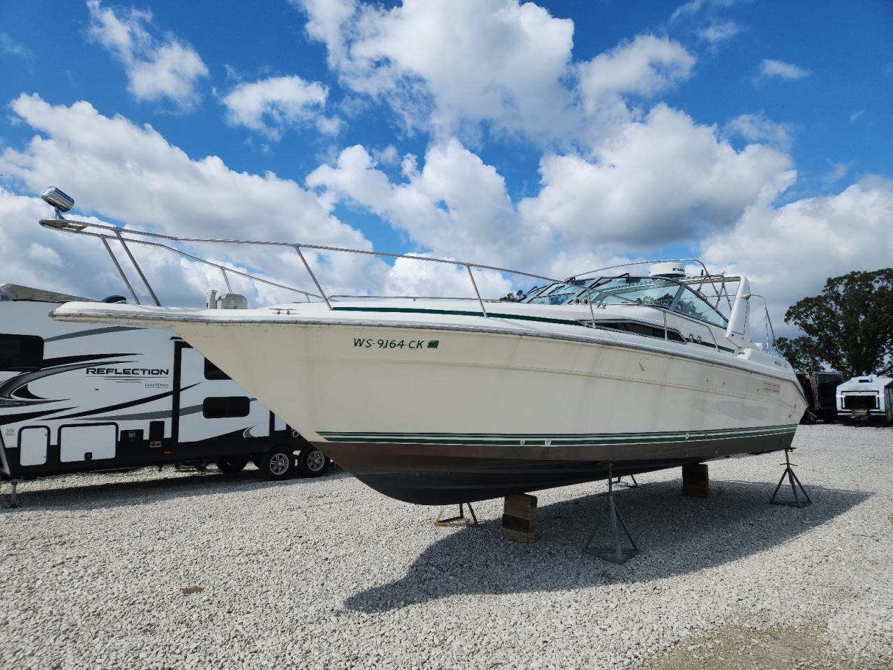 Lot #3264681894 1990 SEA RAY SUNDANCER 310
