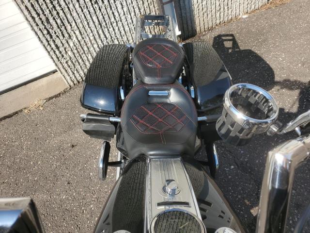 2010 HARLEY-DAVIDSON FLHR 1HD1FB416AB611530