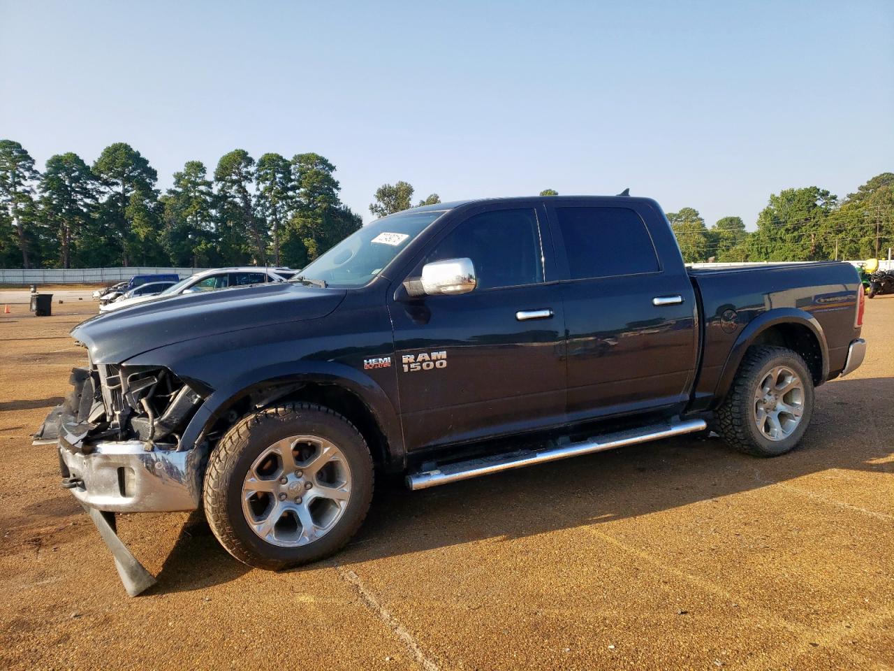 RAM 1500 LARAMIE