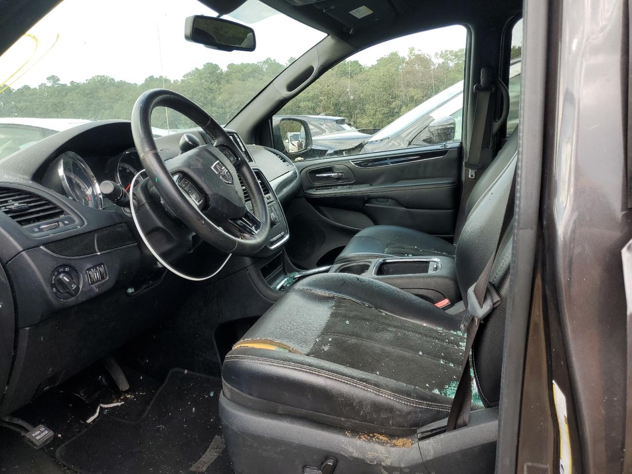 DODGE GRAND CARAVAN SXT