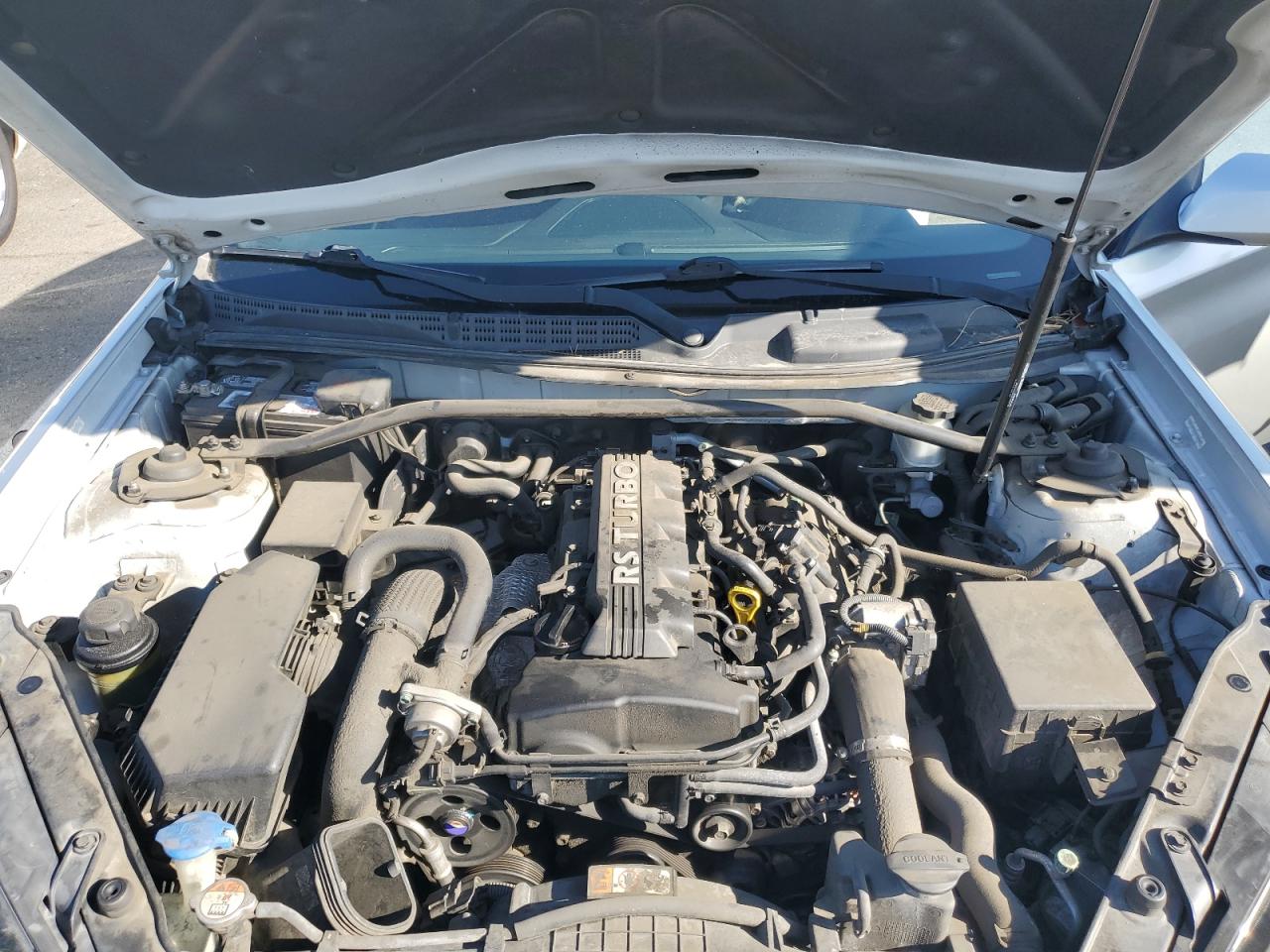 HYUNDAI GENESIS 2.0T