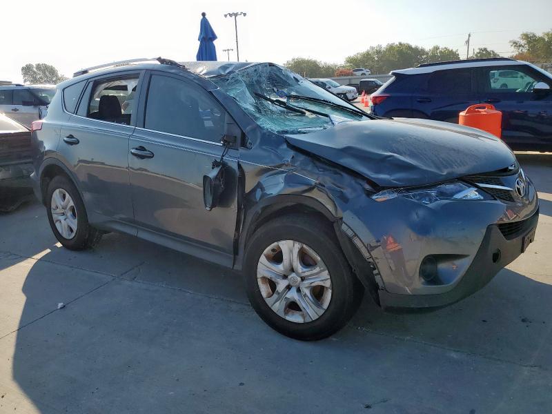 2015 TOYOTA RAV4 LE JTMZFREV4FD043630