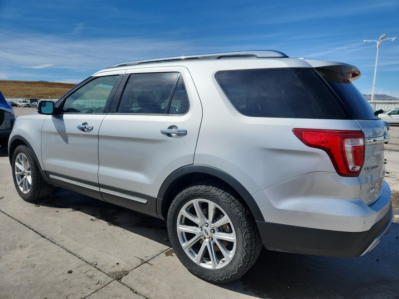 FORD EXPLORER LIMITED