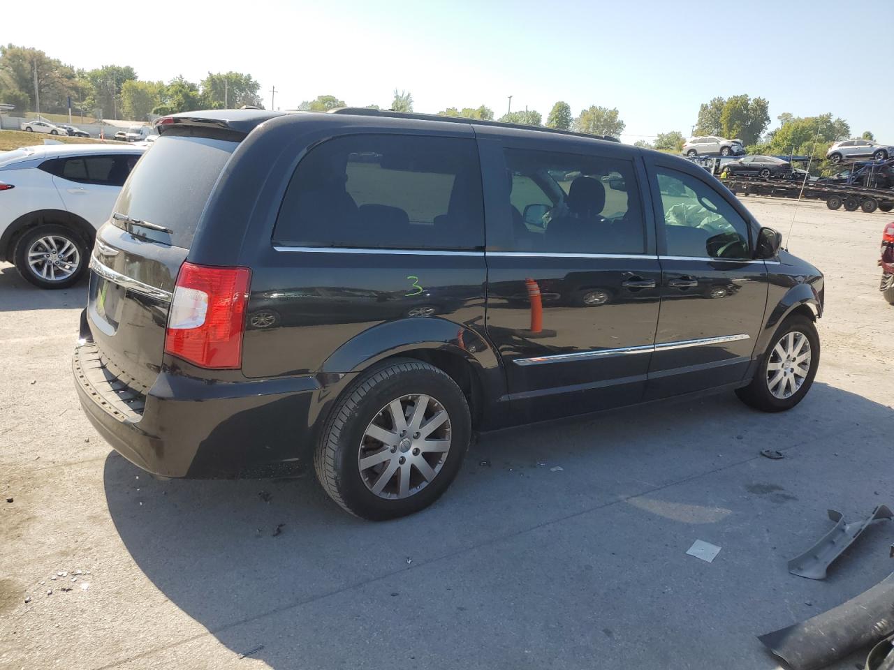 CHRYSLER TOWN & COUNTRY TOURING
