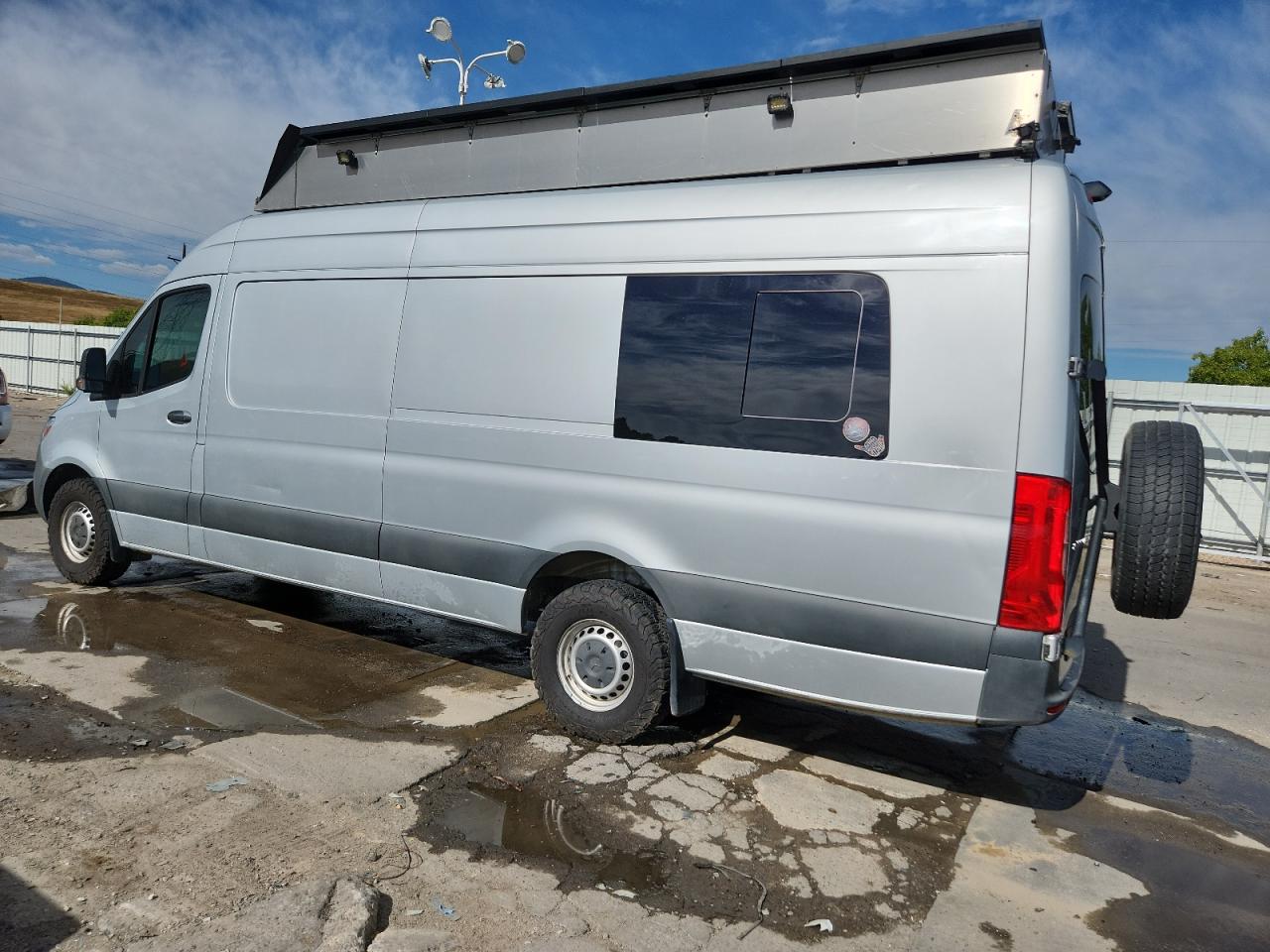 MERCEDES-BENZ SPRINTER 2500/3500