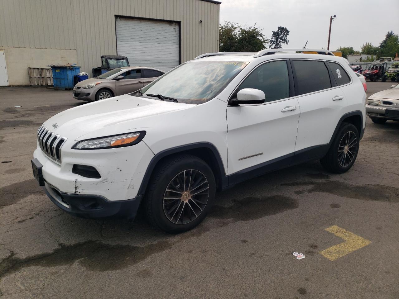  Salvage Jeep Grand Cherokee