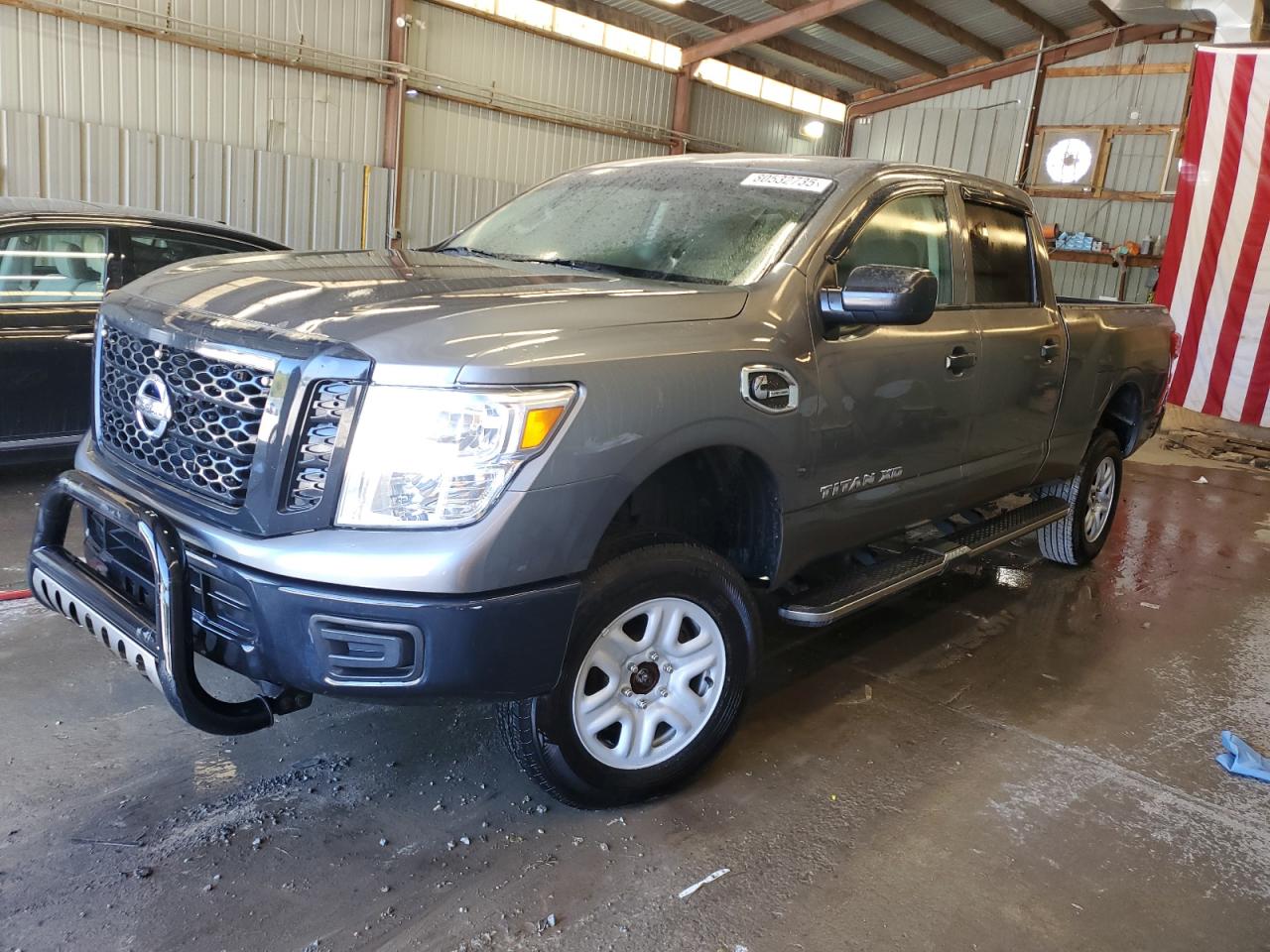 NISSAN TITAN S