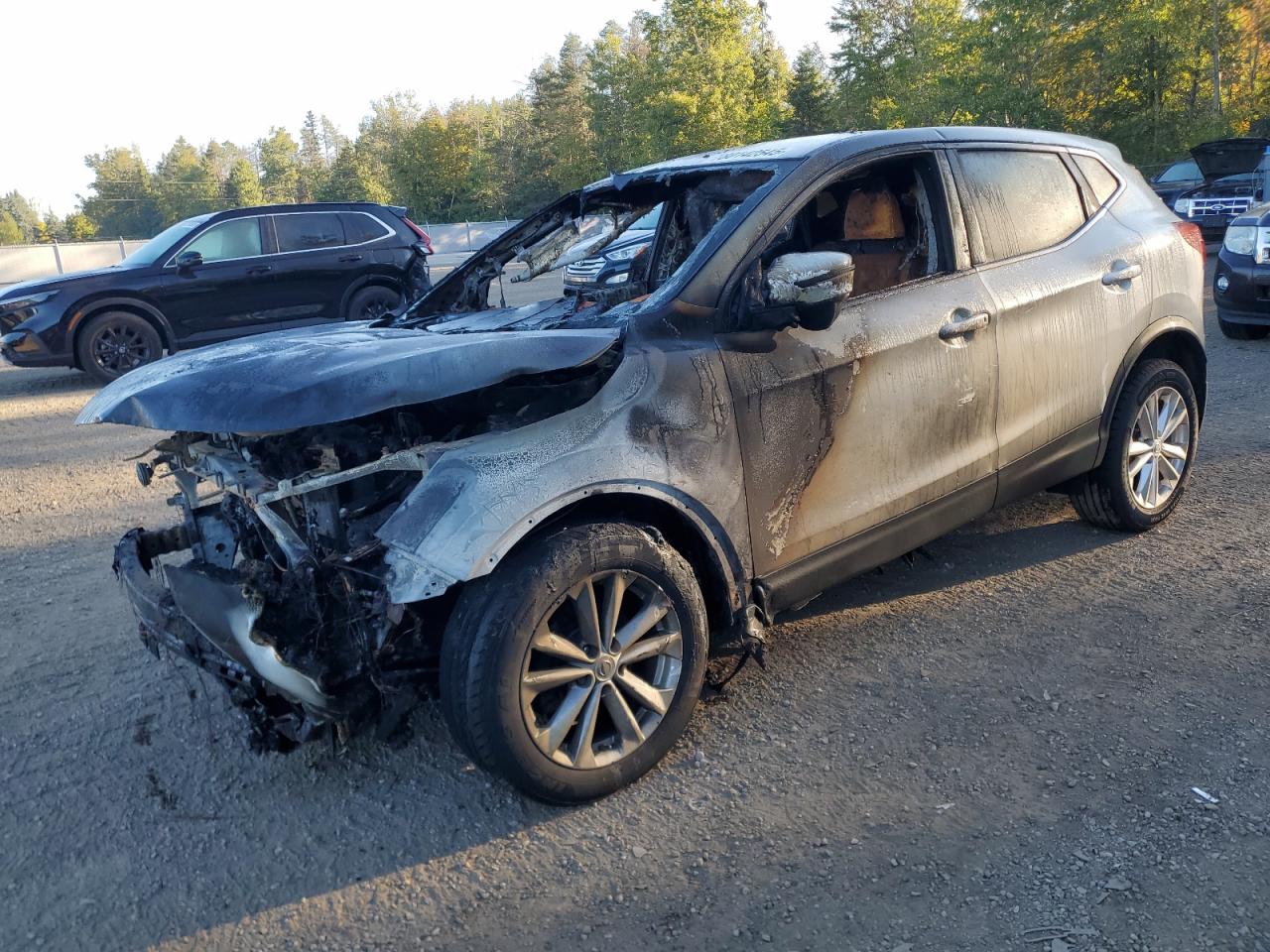 NISSAN ROGUE SPORT S