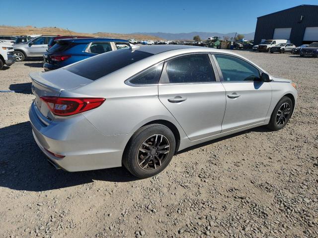 2016 HYUNDAI SONATA SE 5NPE24AFXGH317047