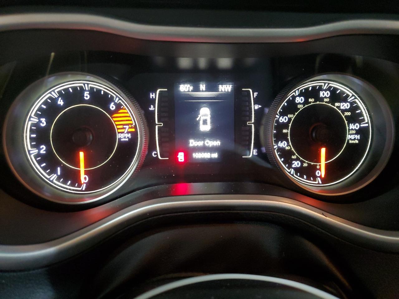 JEEP GRAND CHEROKEE LATITUDE PLUS