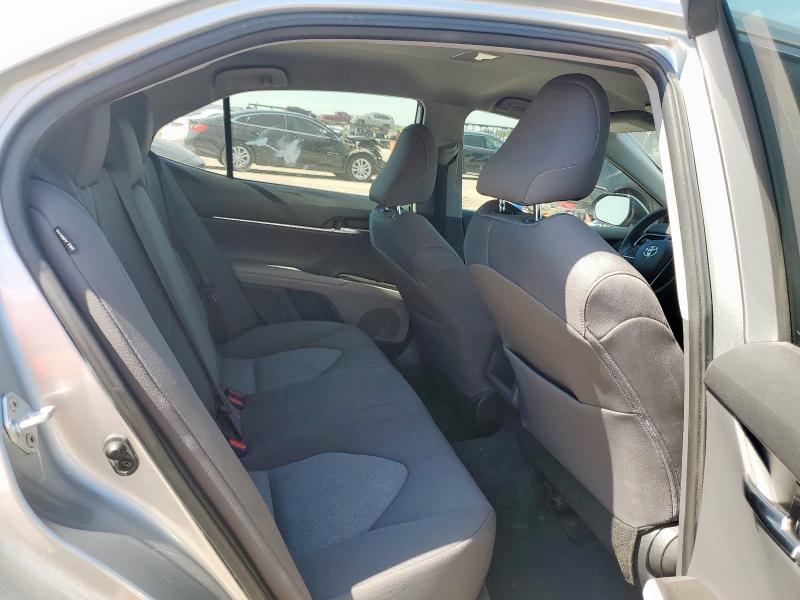 2022 TOYOTA CAMRY LE 4T1R11AK0NU058731