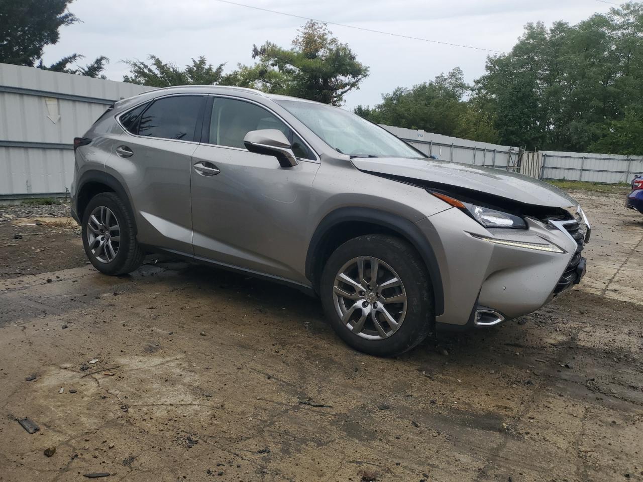 LEXUS NX 200T