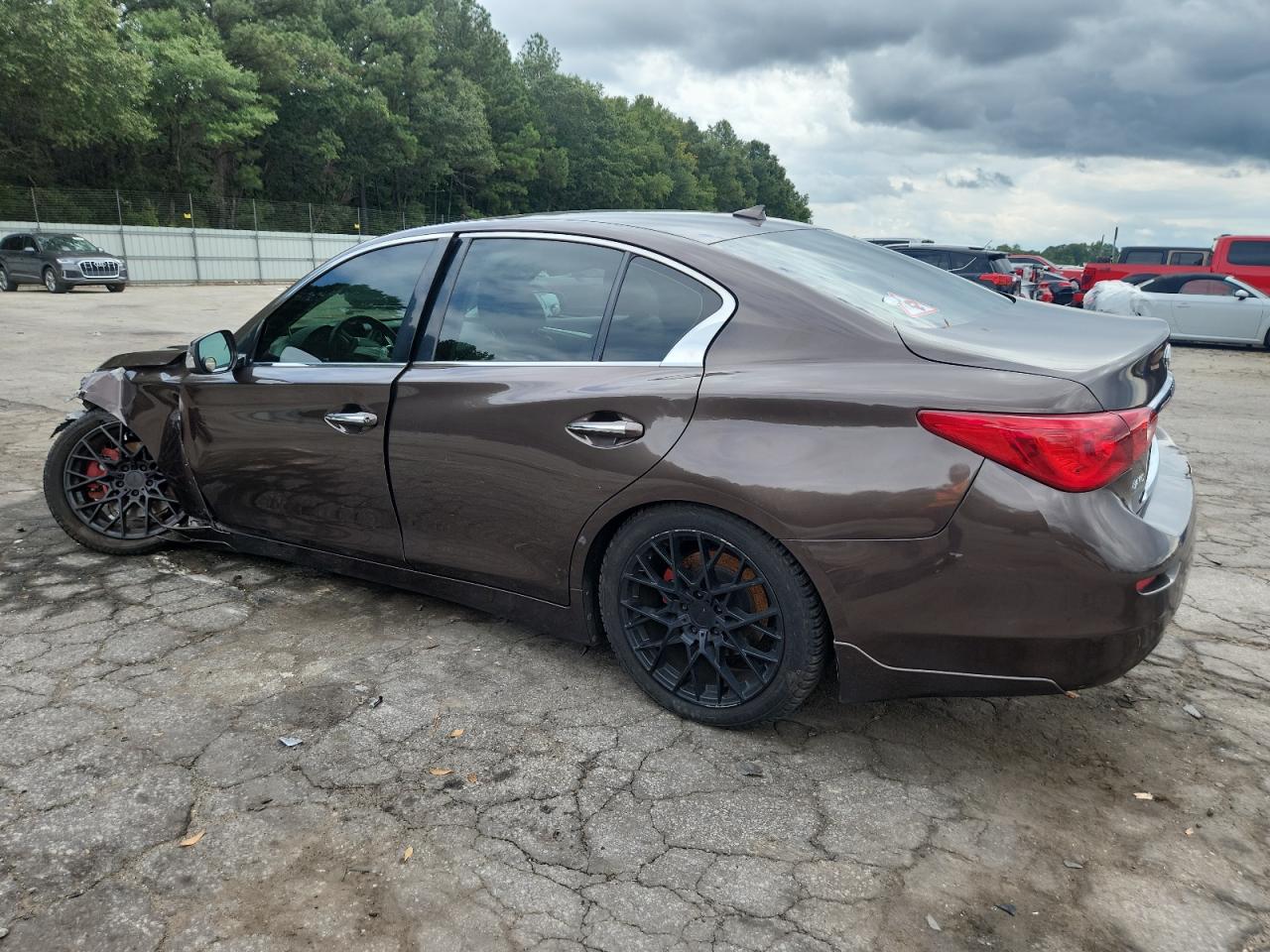INFINITI Q50 BASE