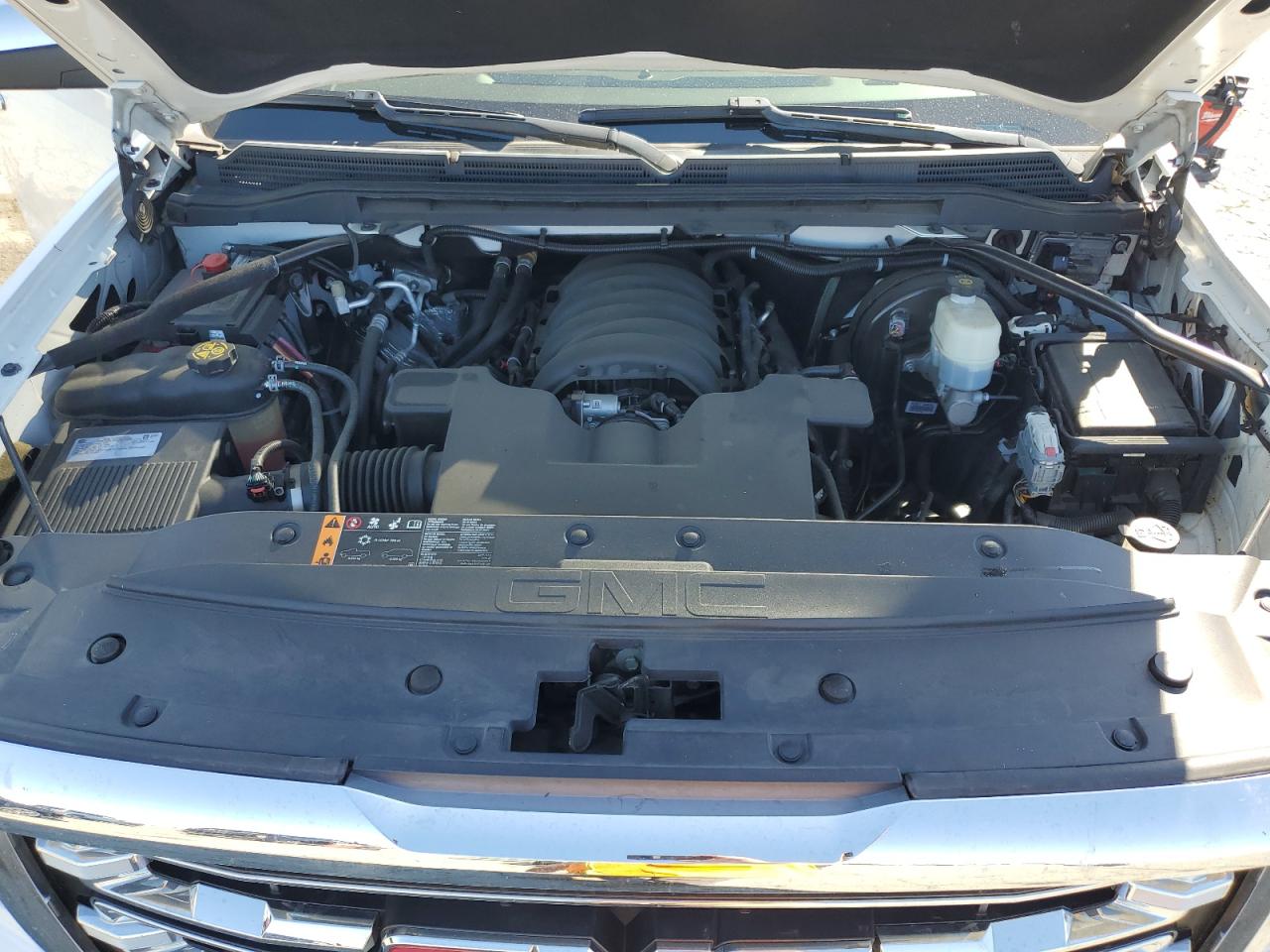 GMC SIERRA 1500 K1500 SLT