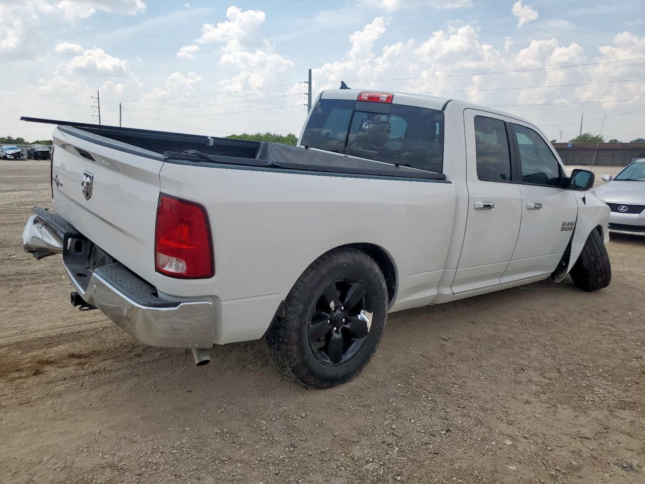RAM 1500 SLT