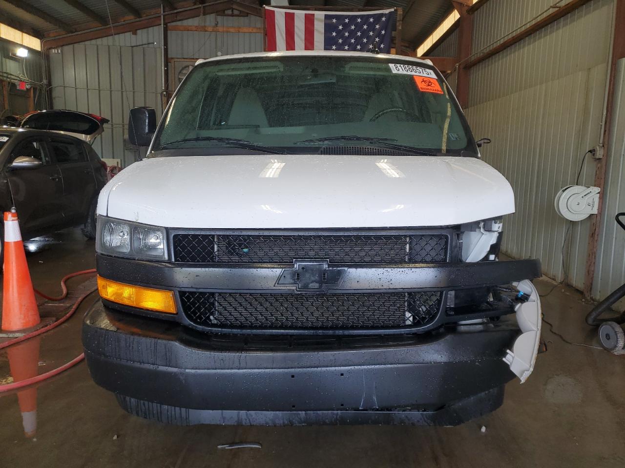 Lot #3311722228 2021 CHEV EXPRESS G2500