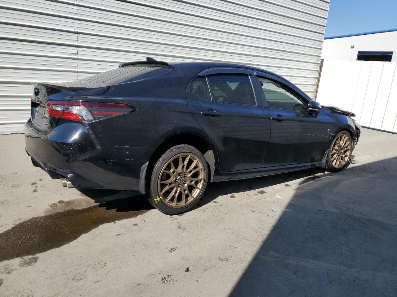 TOYOTA CAMRY SE NIGHT SHADE