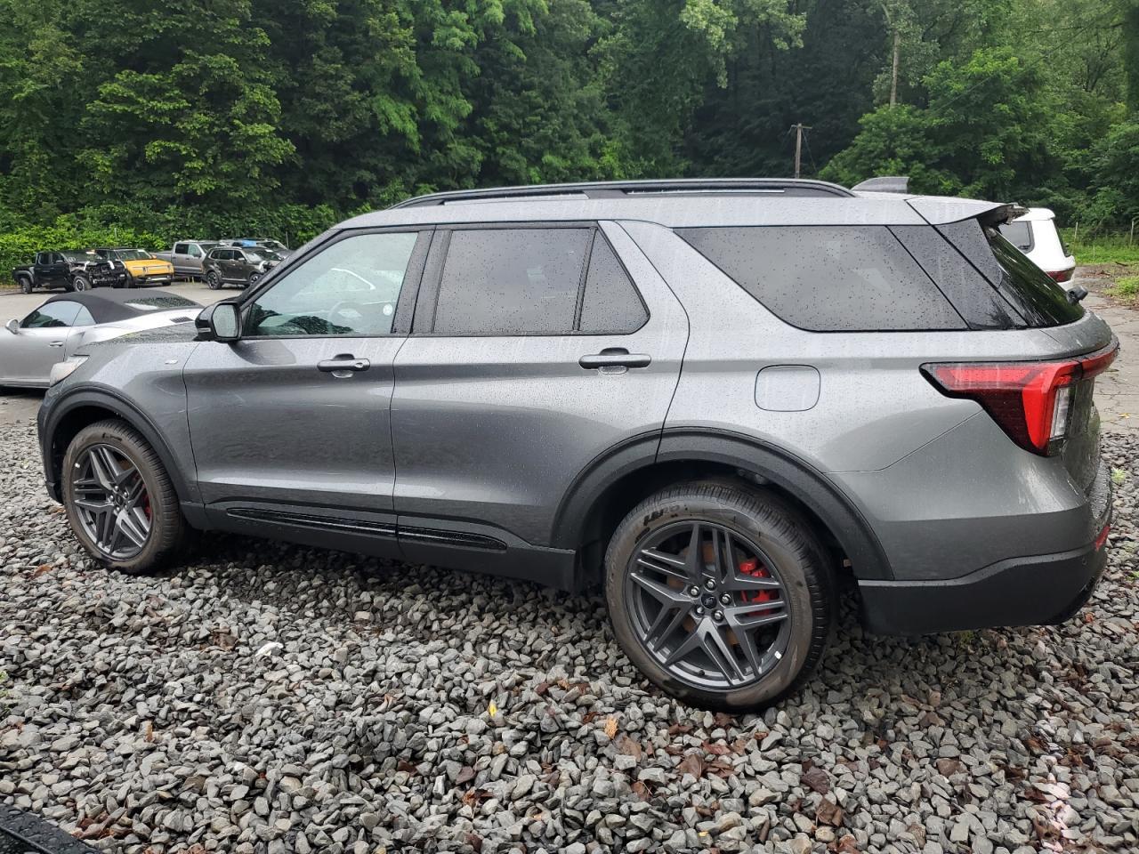 FORD EXPLORER ST-LINE