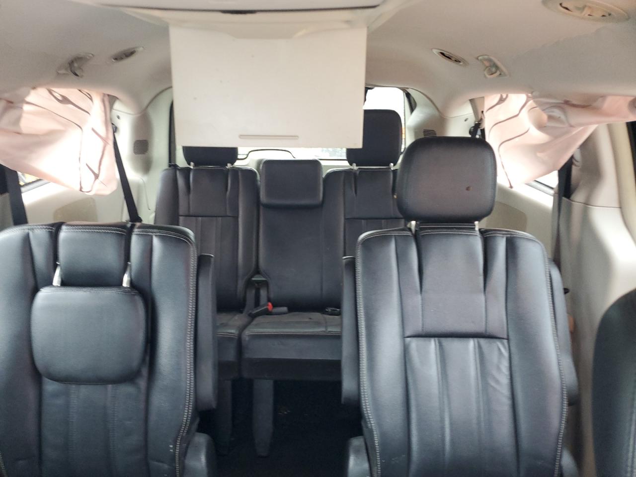 CHRYSLER TOWN & COUNTRY TOURING