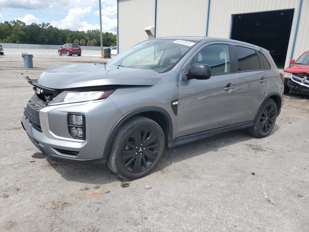 MITSUBISHI OUTLANDER ES