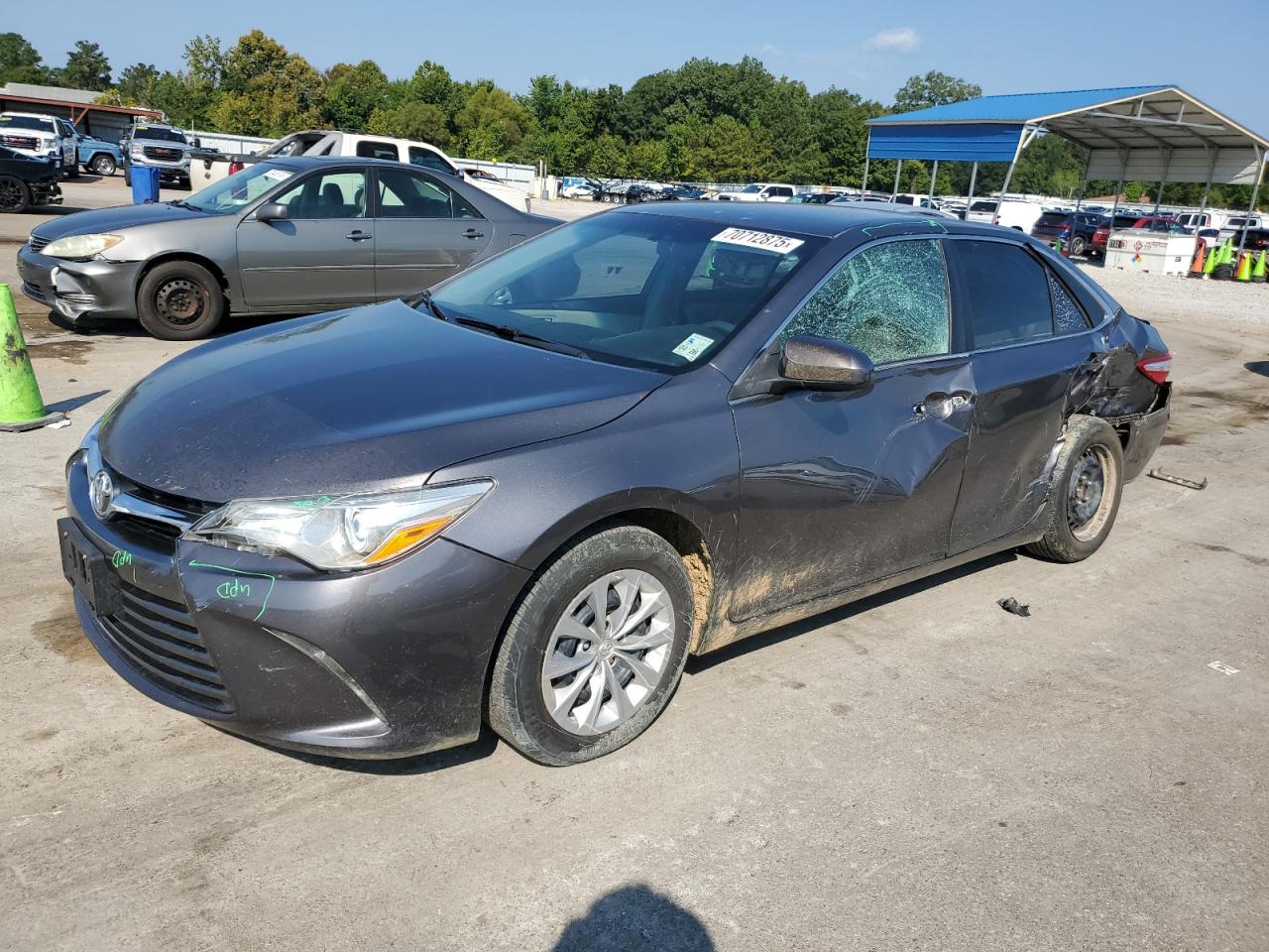 TOYOTA CAMRY LE