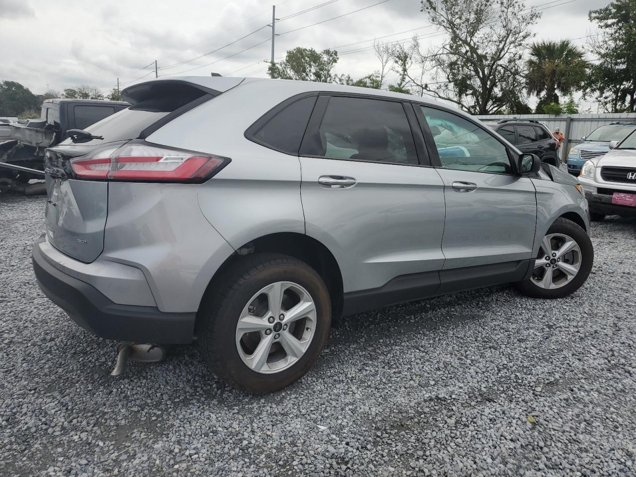 FORD EDGE SE