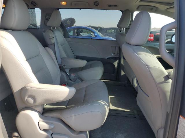 2015 TOYOTA SIENNA XLE 5TDYK3DC7FS664790