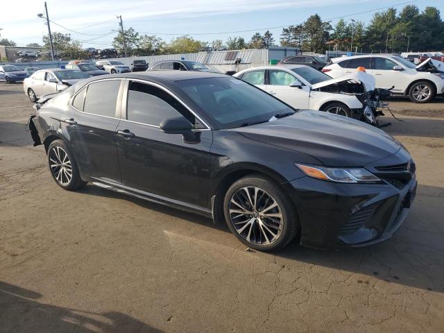 2018 TOYOTA CAMRY L 4T1B11HK3JU646558
