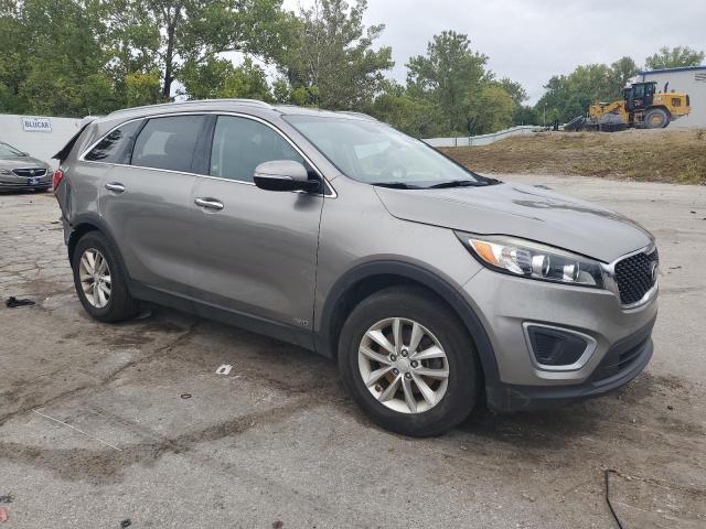 2017 KIA SORENTO LX - 5XYPGDA31HG246118