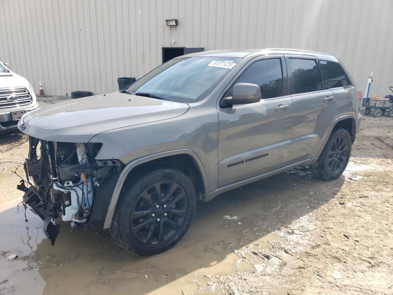 JEEP GRAND CHEROKEE LAREDO