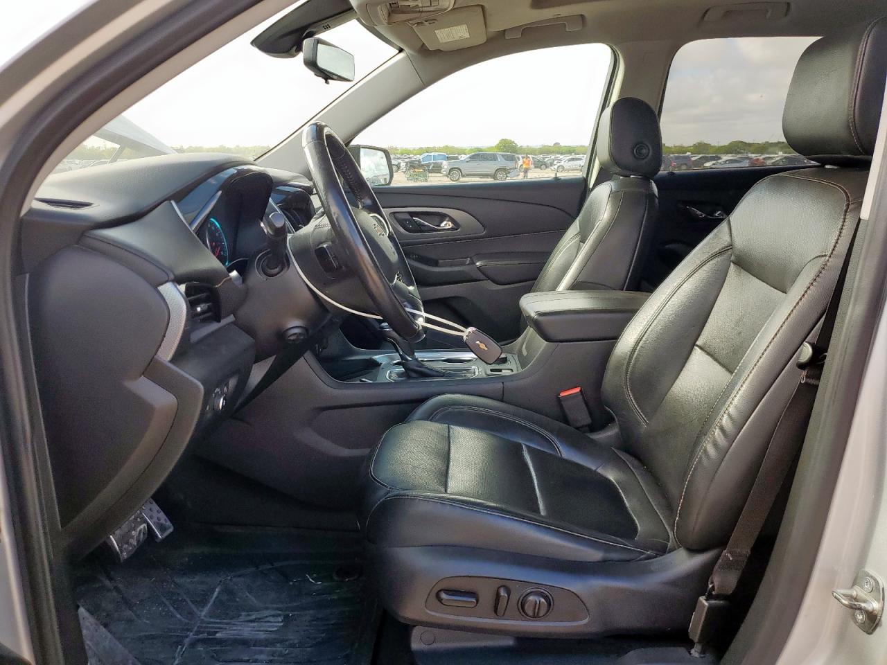 CHEVROLET TRAVERSE PREMIER