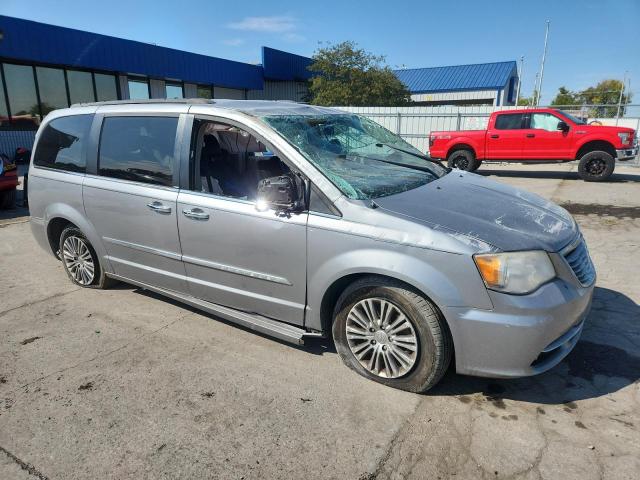 2014 CHRYSLER TOWN & COU #3260668654
