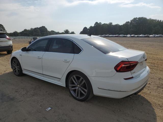 2017 VOLKSWAGEN PASSAT R-L 1VWDT7A31HC019884