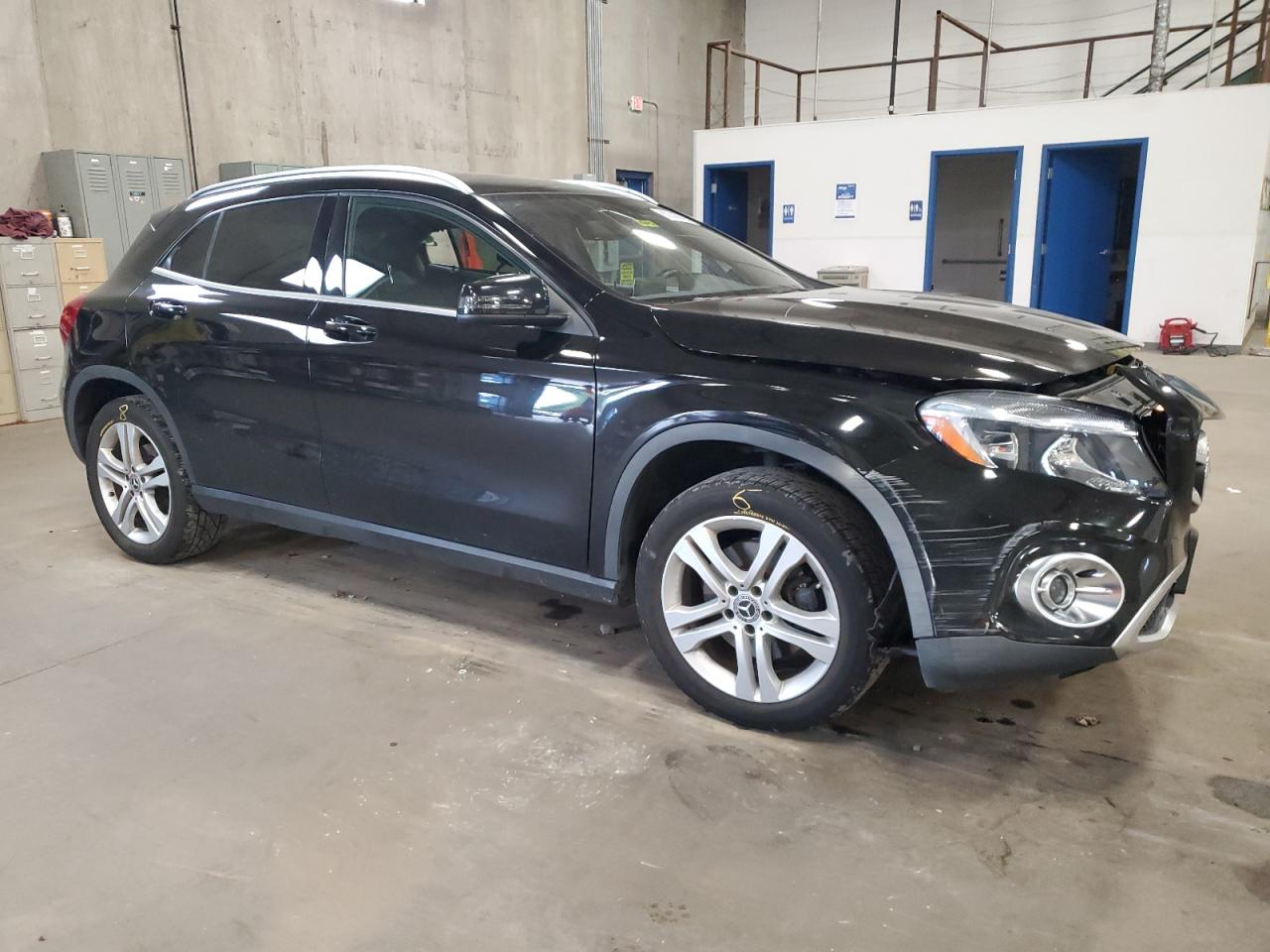 MERCEDES-BENZ GLA-CLASS 250 4MATIC