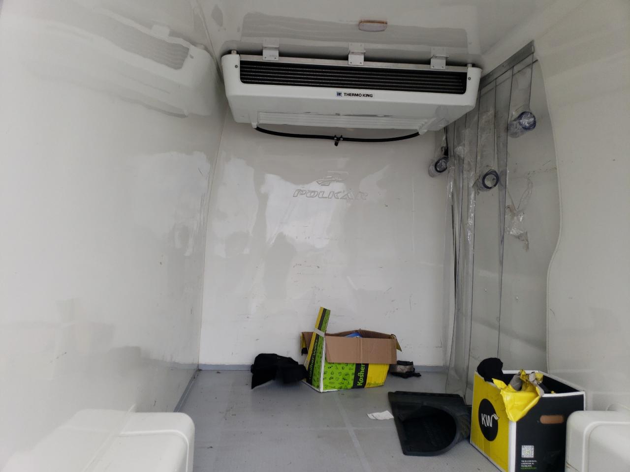 MERCEDES-BENZ SPRINTER 2500