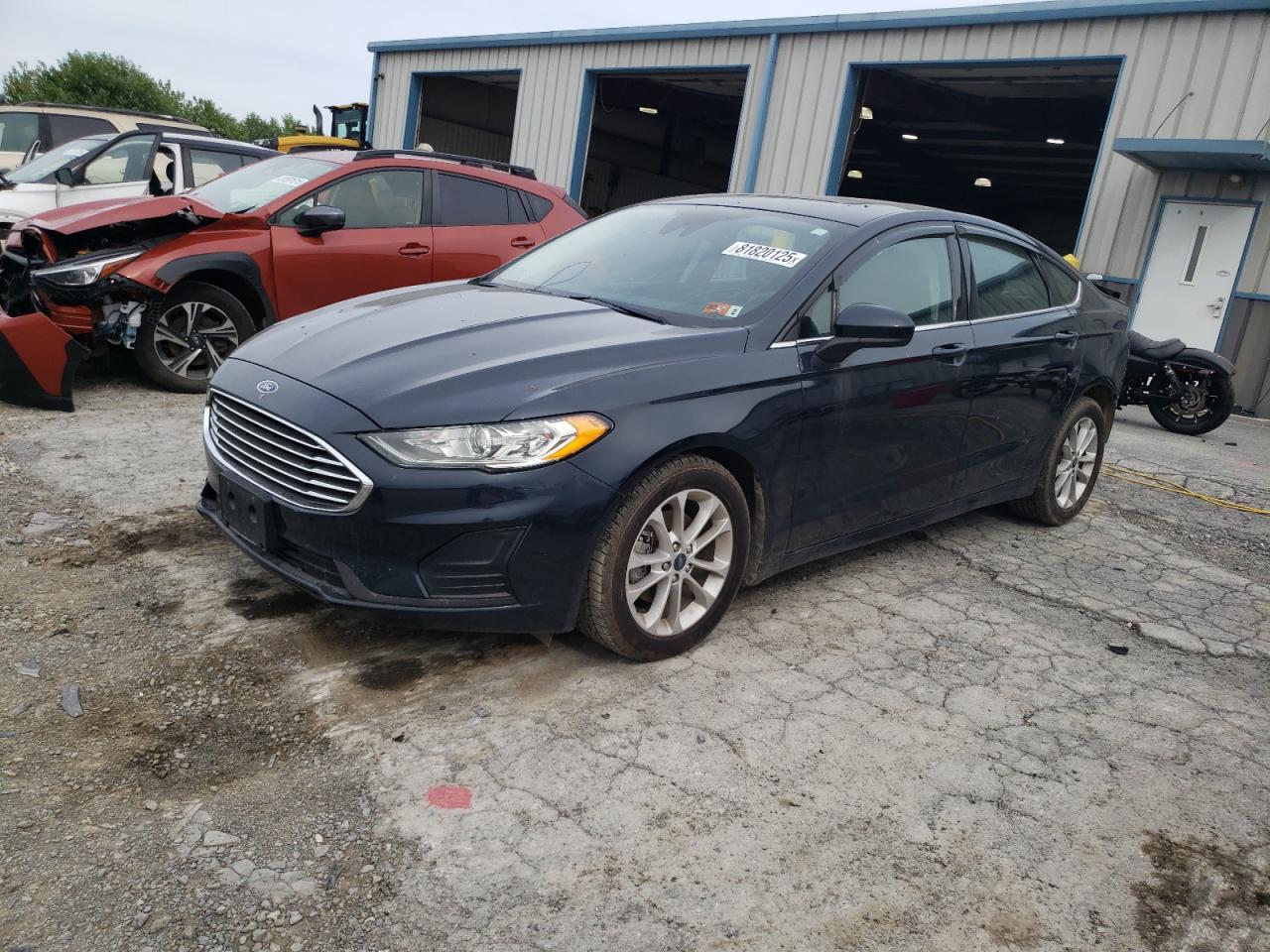 FORD FUSION SE