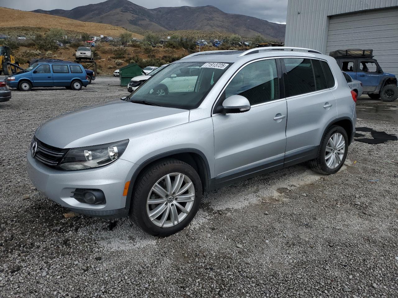 VOLKSWAGEN TIGUAN S