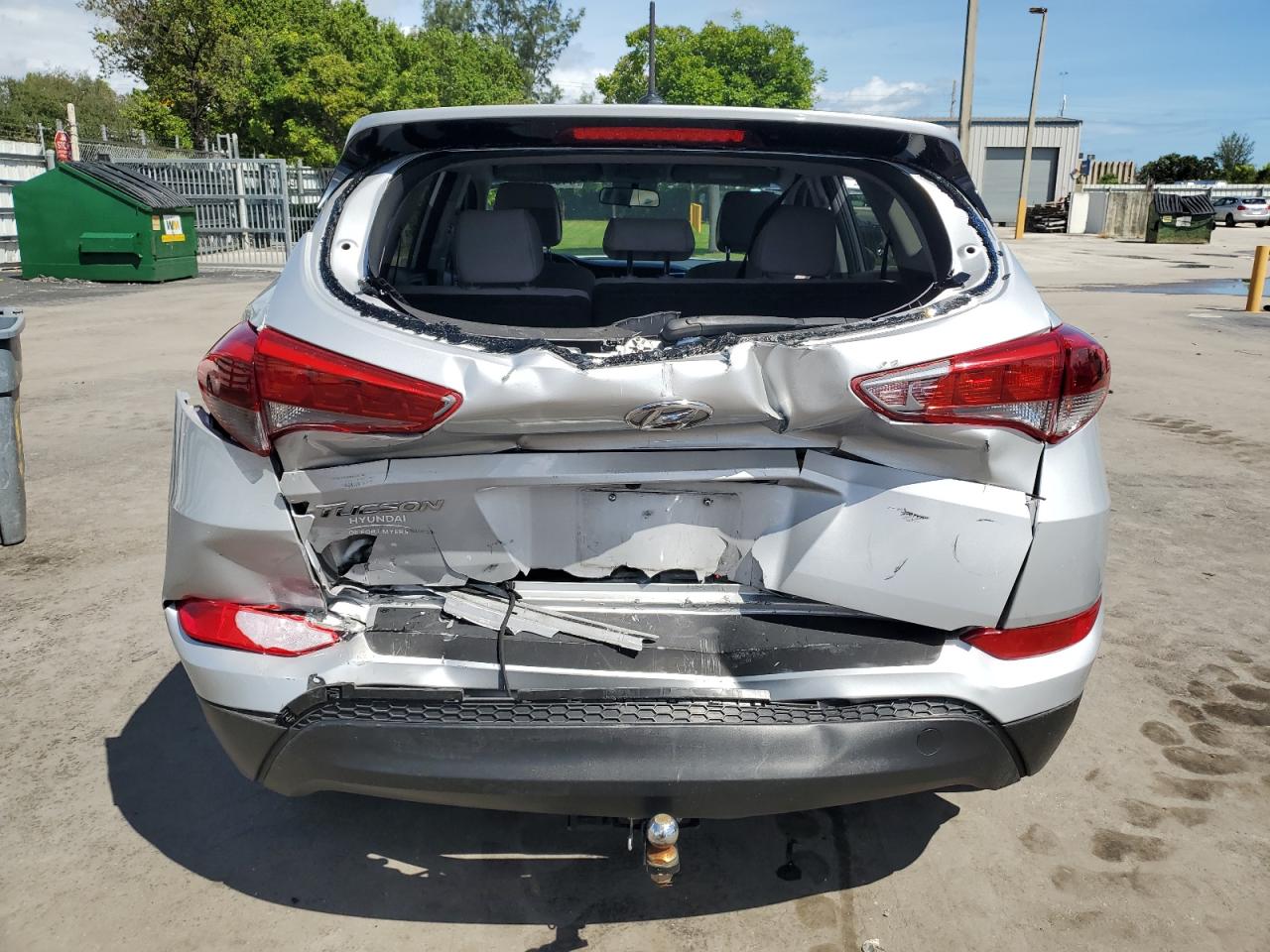 HYUNDAI TUCSON SE