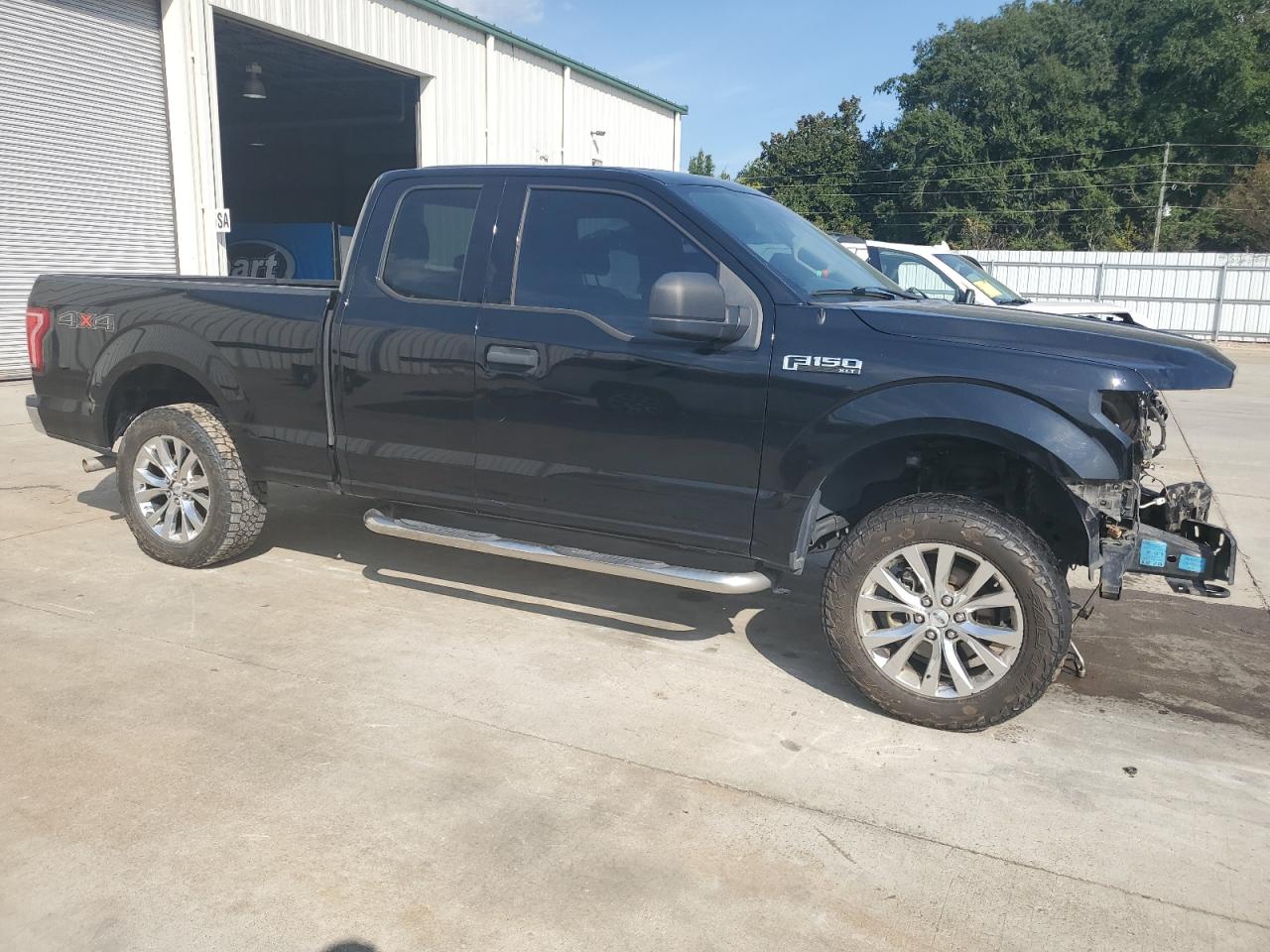 FORD F-150 SUPER CAB